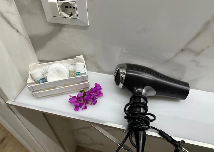 Mb -piano Terra- Lägenhet *