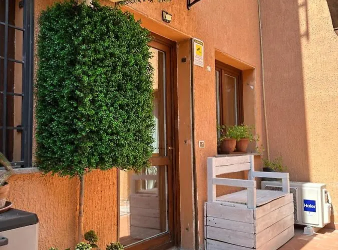 Mb -piano Terra- Lägenhet Bologna